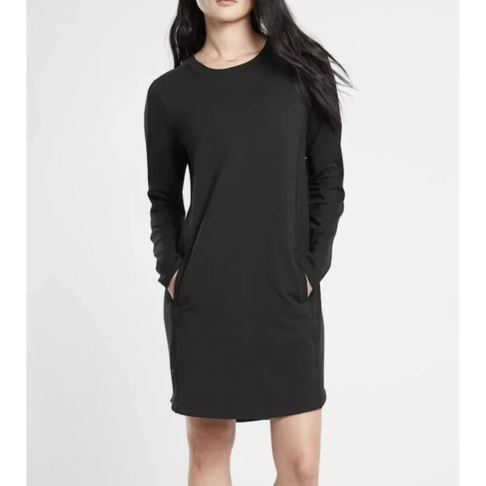 Athleta Balance Dress Black Long Sleeve Pocket Shift Dress Petite Medium NWT